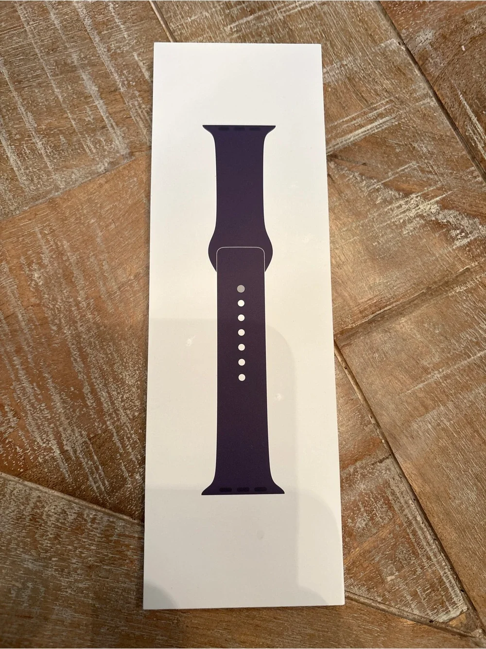 Apple Watch Purple Fog Sport Band 42mm S/M — New in Box